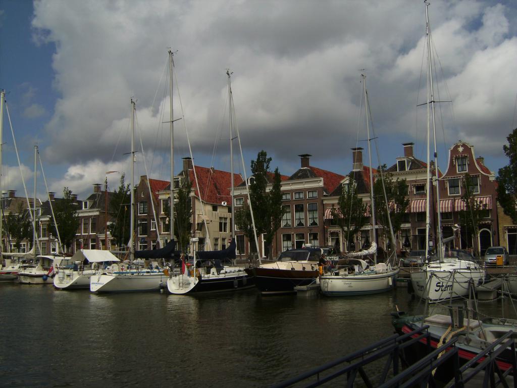 Vila De Grote Sluis Harlingen Exteriér fotografie